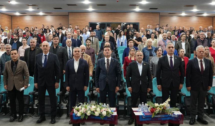 BAŞKAN KAYA: “BU BULUŞMALAR TRABZON’UMUZUN KÜLTÜR TAKVİMİNDE YERİNİ ALARAK BİR GELENEK HALİNE GELMİŞTİR”