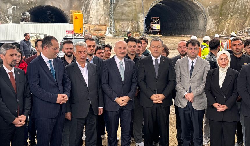 GÜNEY ÇEVRE YOLU'NDA İLK TÜNELDE IŞIK GÖRÜLDÜ