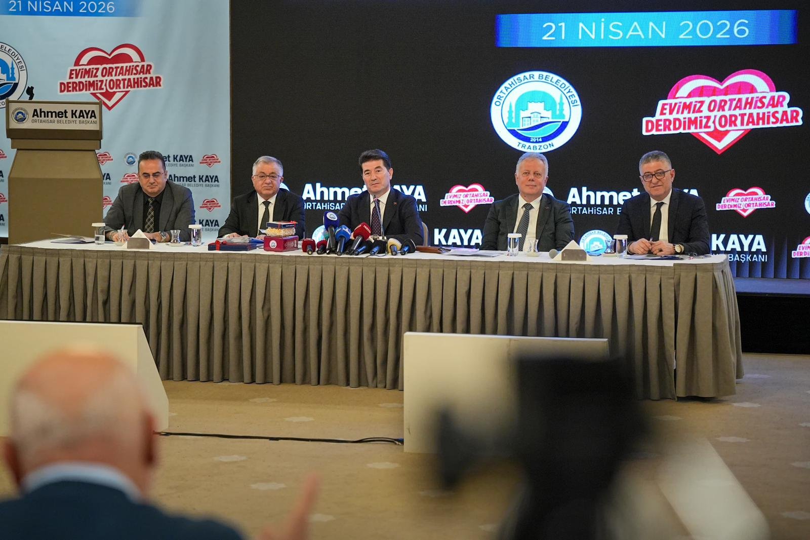 “ŞEFFAF, HESAP VEREBİLİR VE KAMUCU BİR ANLAYIŞLA HALKIMIZA HİZMET EDİYORUZ"