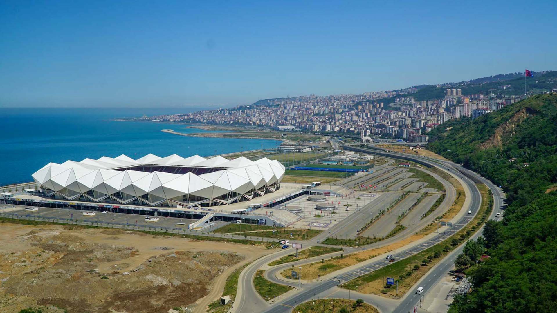 TRABZON’DA PLANLAMA SORUNU VE TRABZONSPOR TESİSLERİ TARTIŞMASI