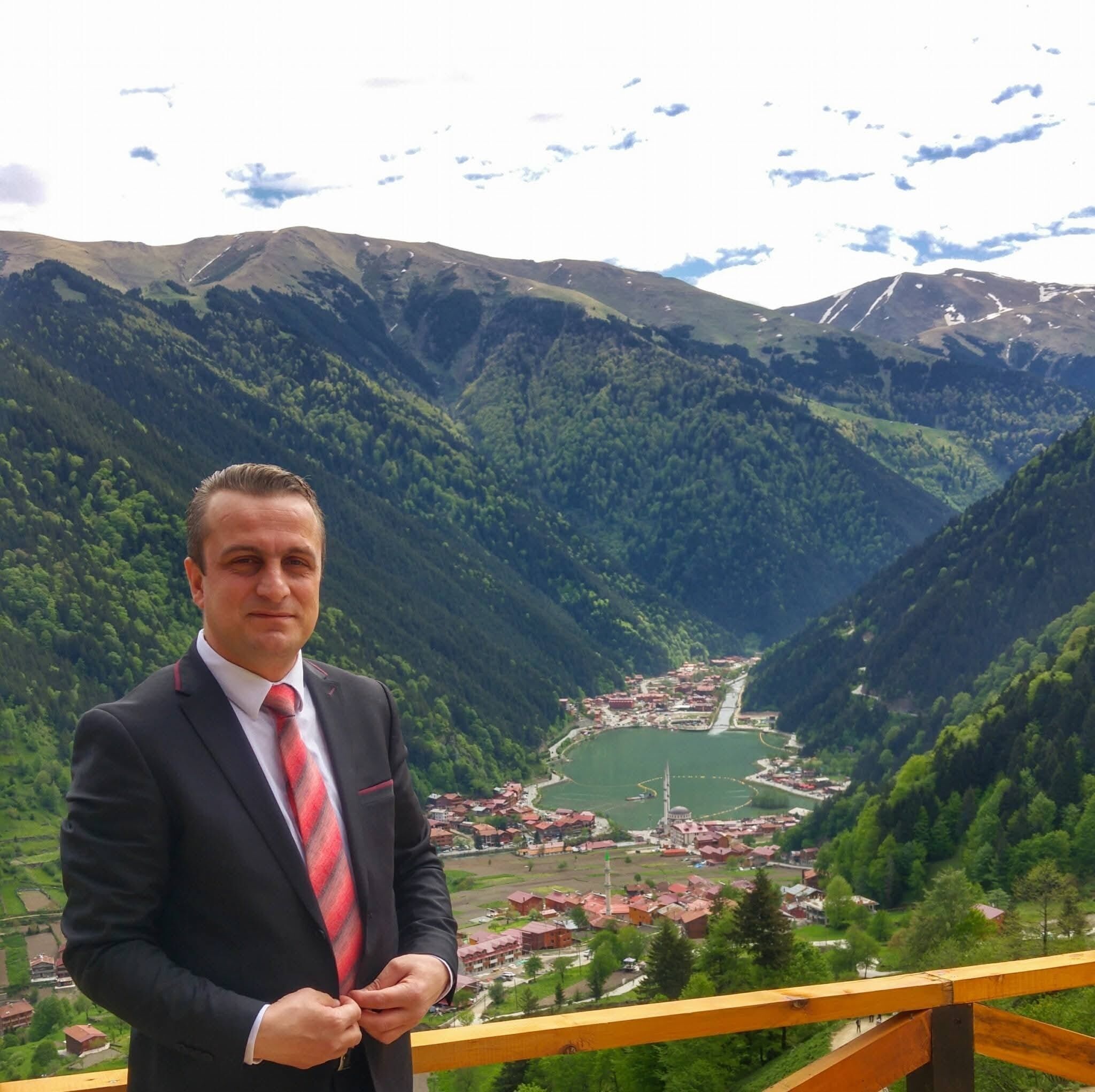 “ORTADOĞU PAZARI YÜKSEK UÇAK BİLETLERİ NEDENİYLE KAYBEDİLİYOR”
