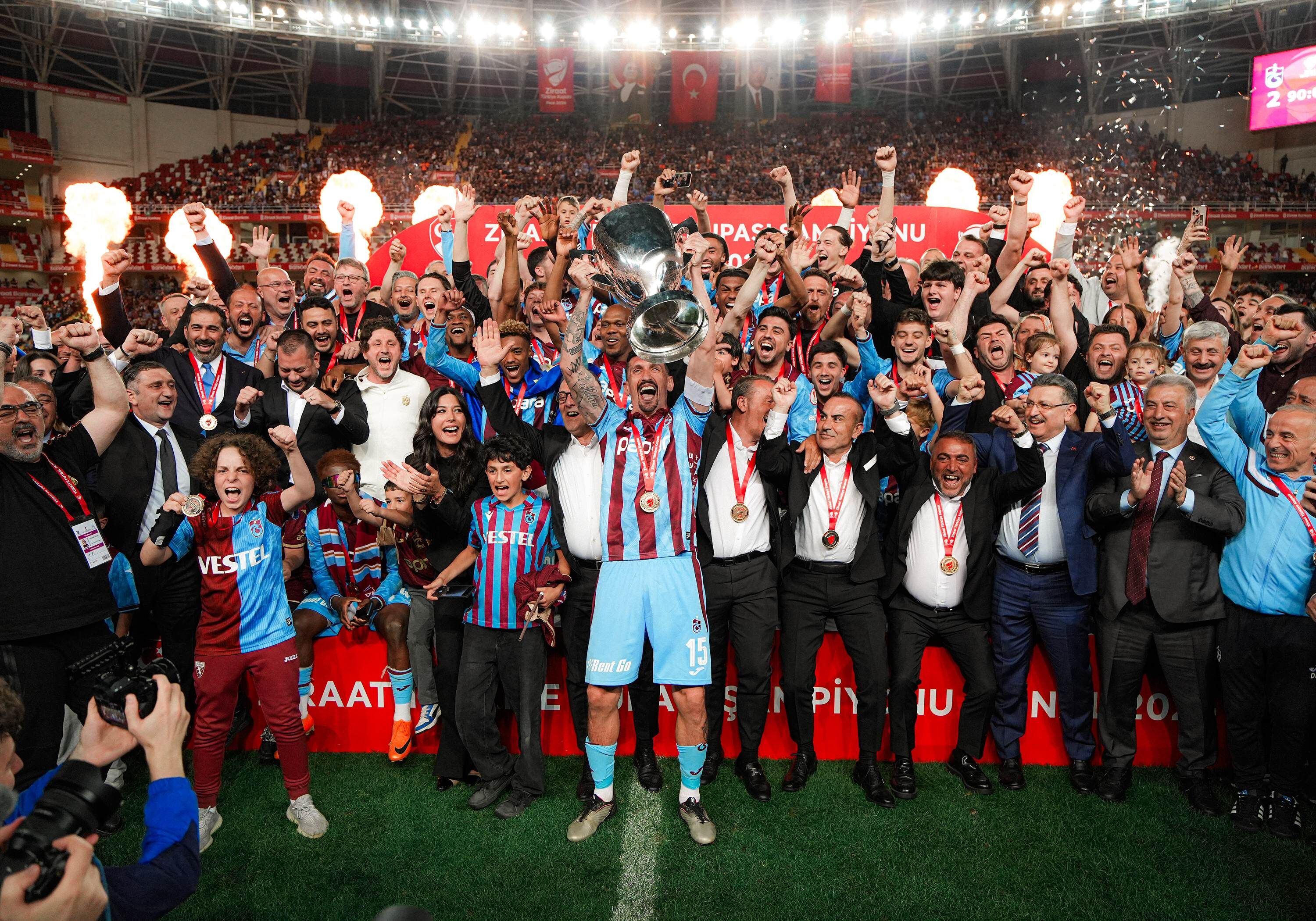 ZİRAAT TÜRKİYE KUPASI ŞAMPİYONU TRABZONSPOR