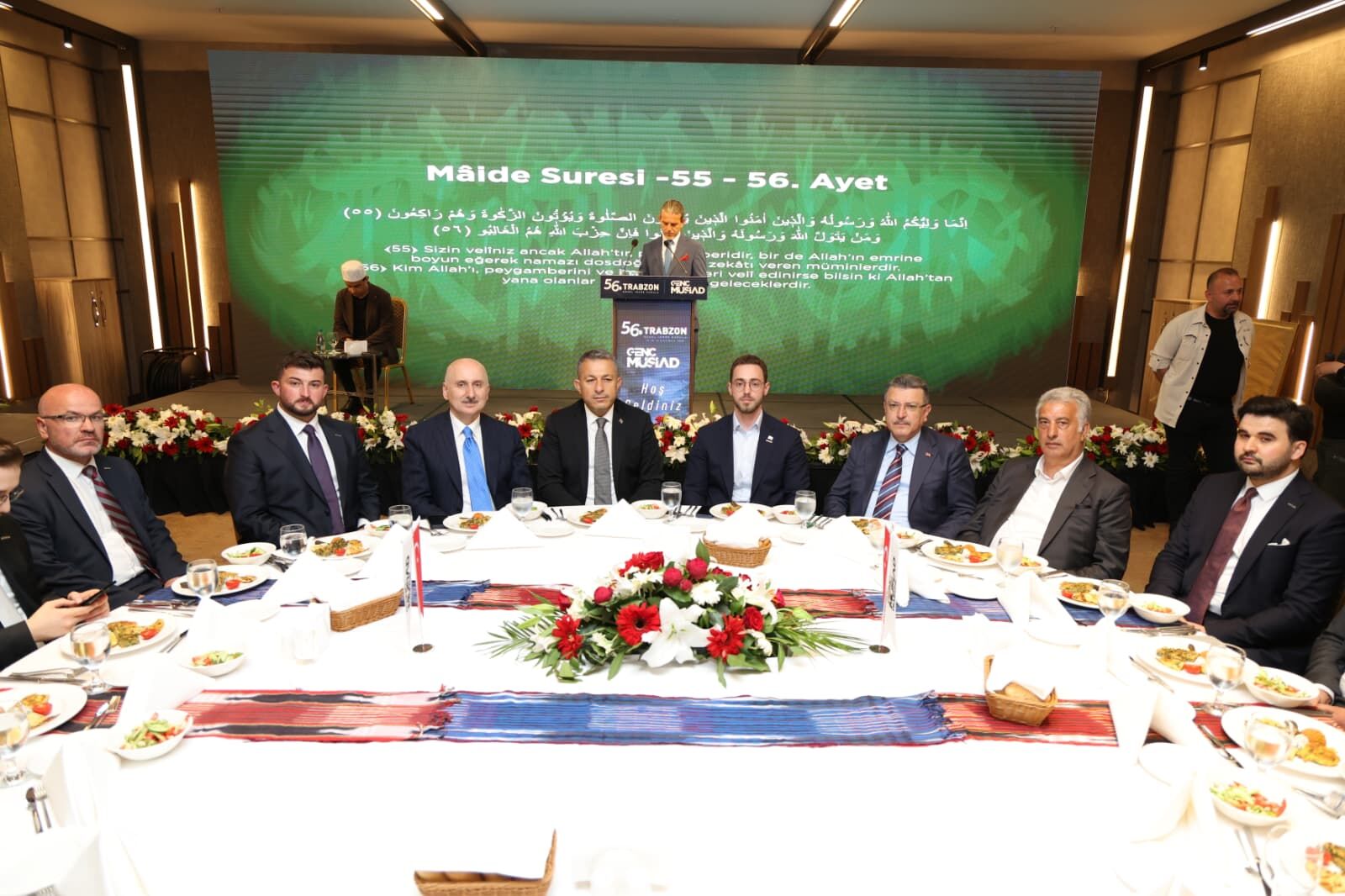 BAŞKAN GENÇ: ÜLKEMİZİN BAŞARISINDA GENÇLERİN İMZASI OLACAK