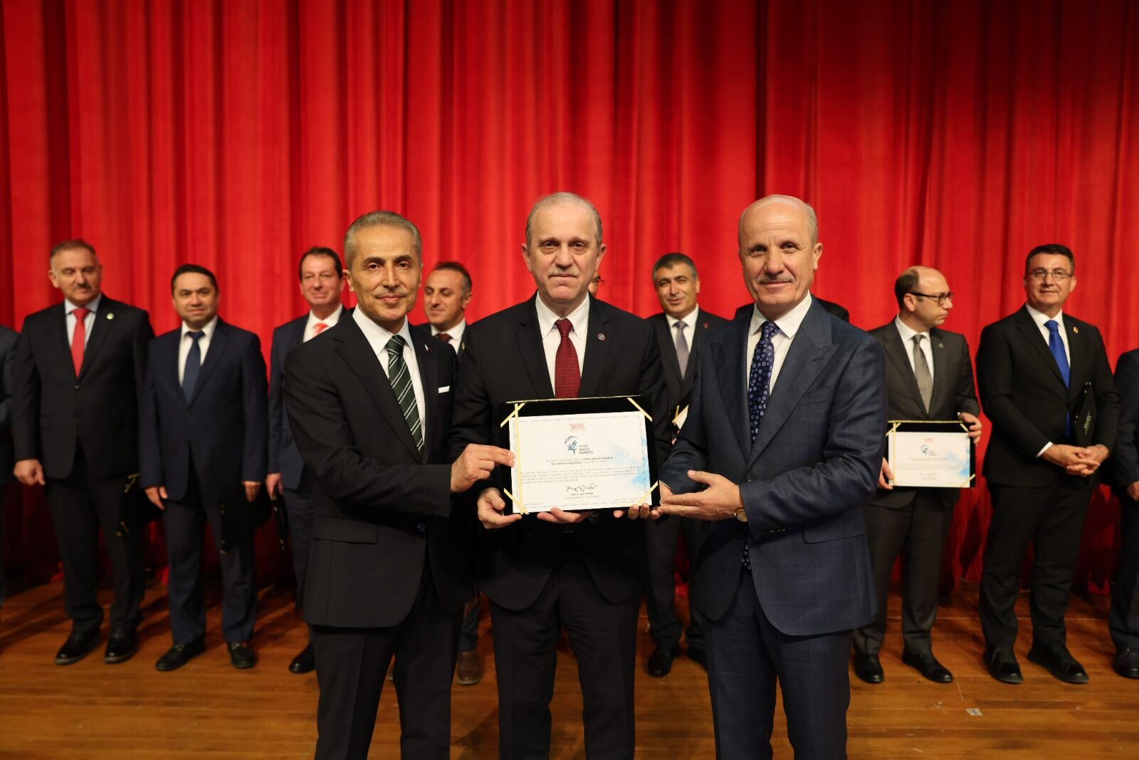 KTÜ RÜZGÂRI ESİYOR: BİR HAFTADA BİLİMDEN SPORA BAŞARI SERİSİ