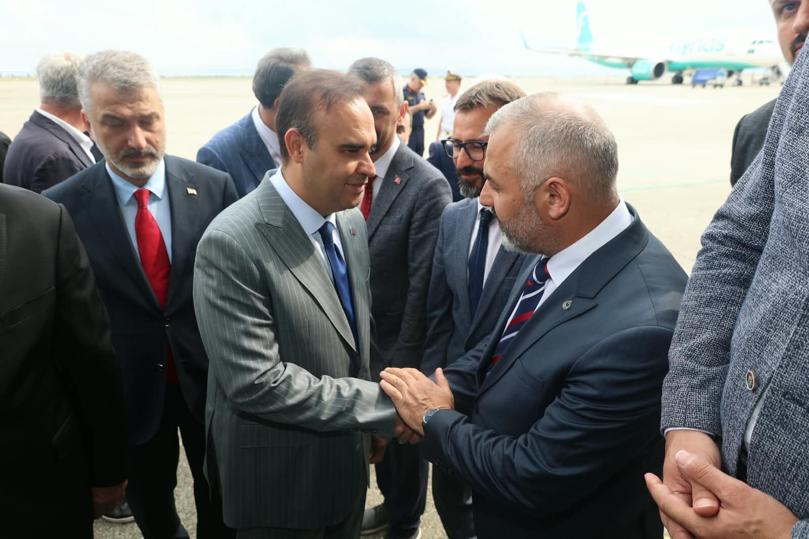 ARSİN KÜÇÜK SANAYİ SİTESİ PROJESİ’NE BAKAN DESTEĞİ