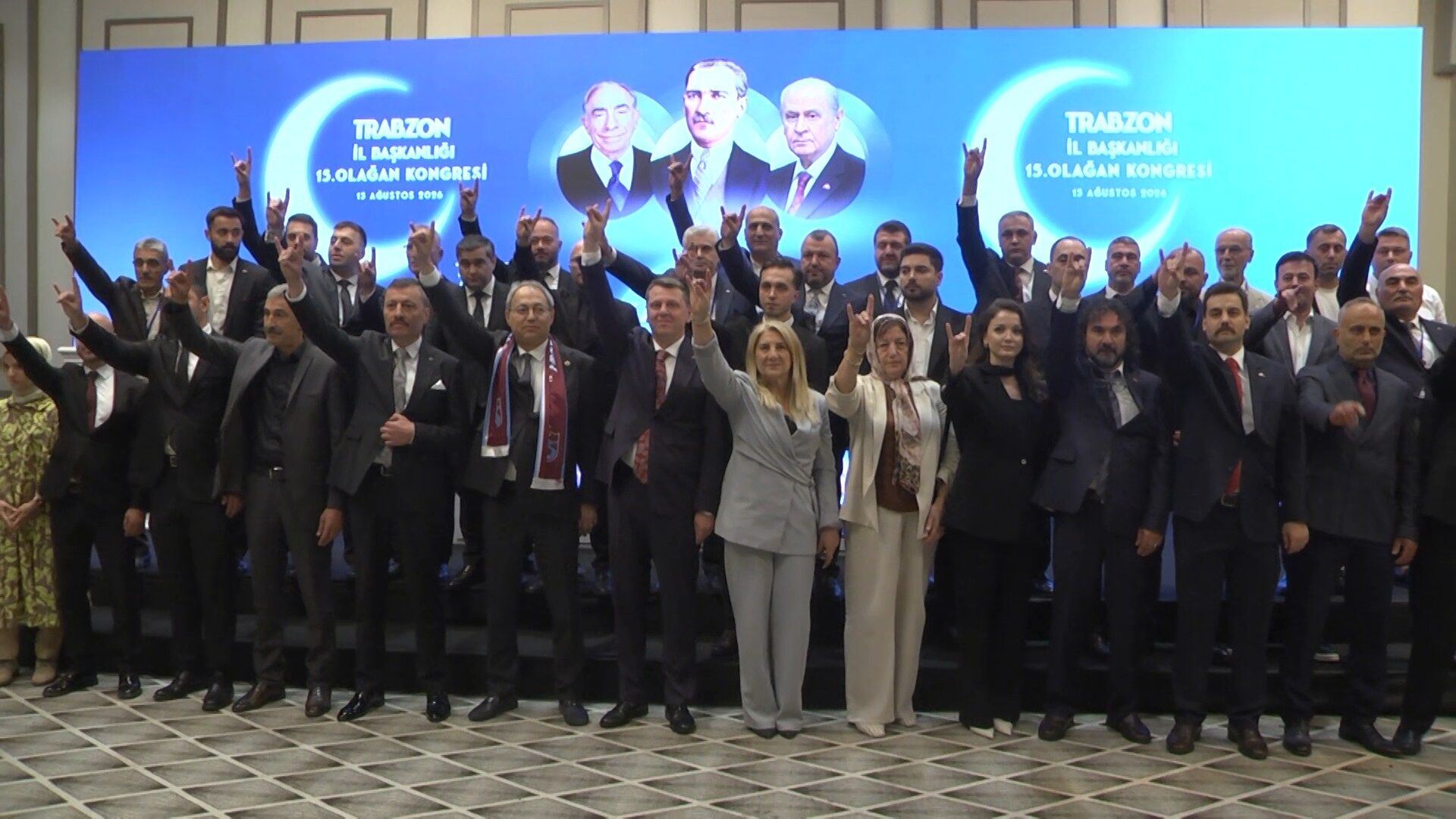 MHP TRABZON İL BAŞKANLIK SEÇİMİNDE GÖVDE GÖSTERİSİ