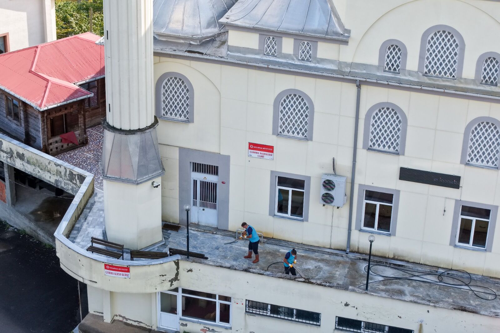 ORTAHİSAR BELEDİYESİ’NDEN CAMİLERDE TEMİZLİK MESAİSİ...
