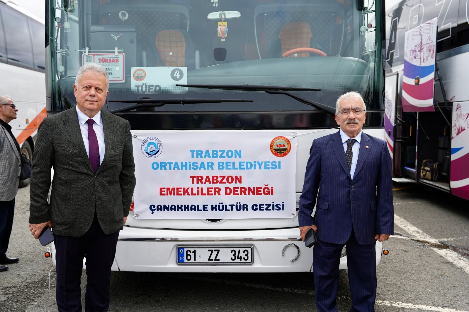 ZORLU: "EMEKLİLERİMİZ BAŞIMIZIN TACIDIR"