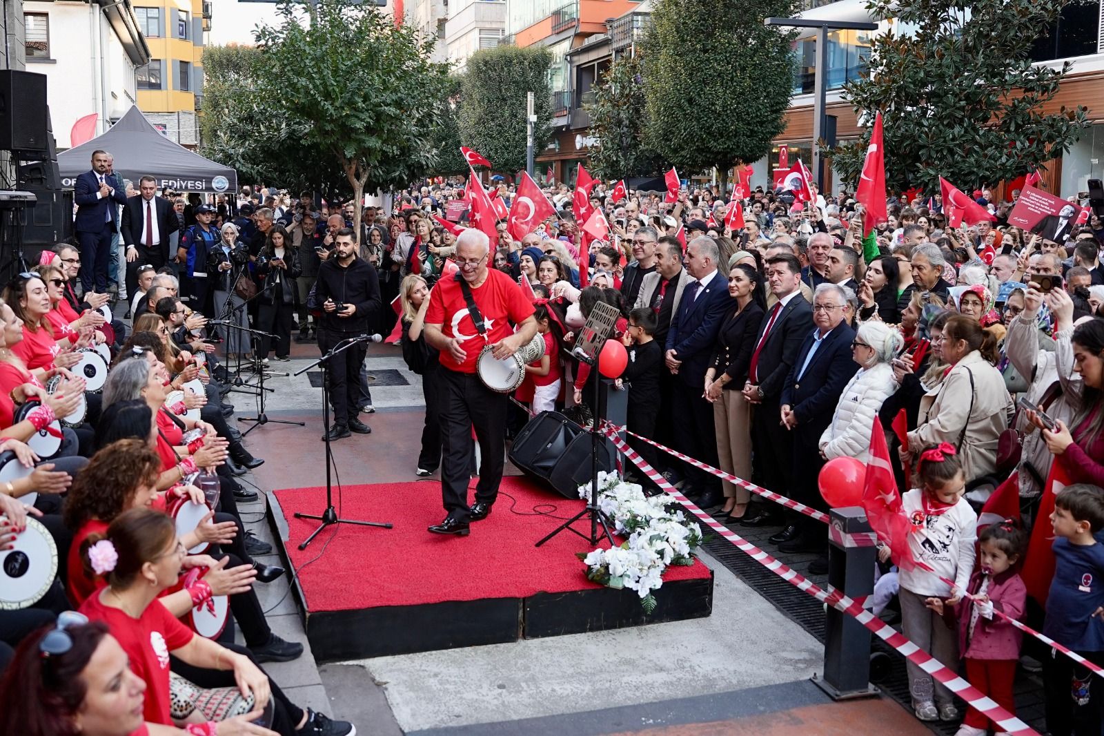 ORTAHİSAR BELEDİYESİ’NDEN COŞKULU CUMHURİYET BAYRAMI KUTLAMASI