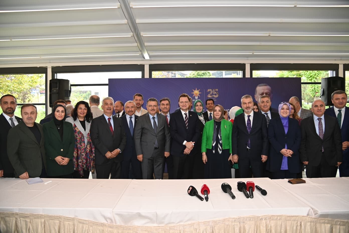 “MİLLETİMİZLE BİRLİKTE YENİ BİR YOLCULUĞA ÇIKIYORUZ”