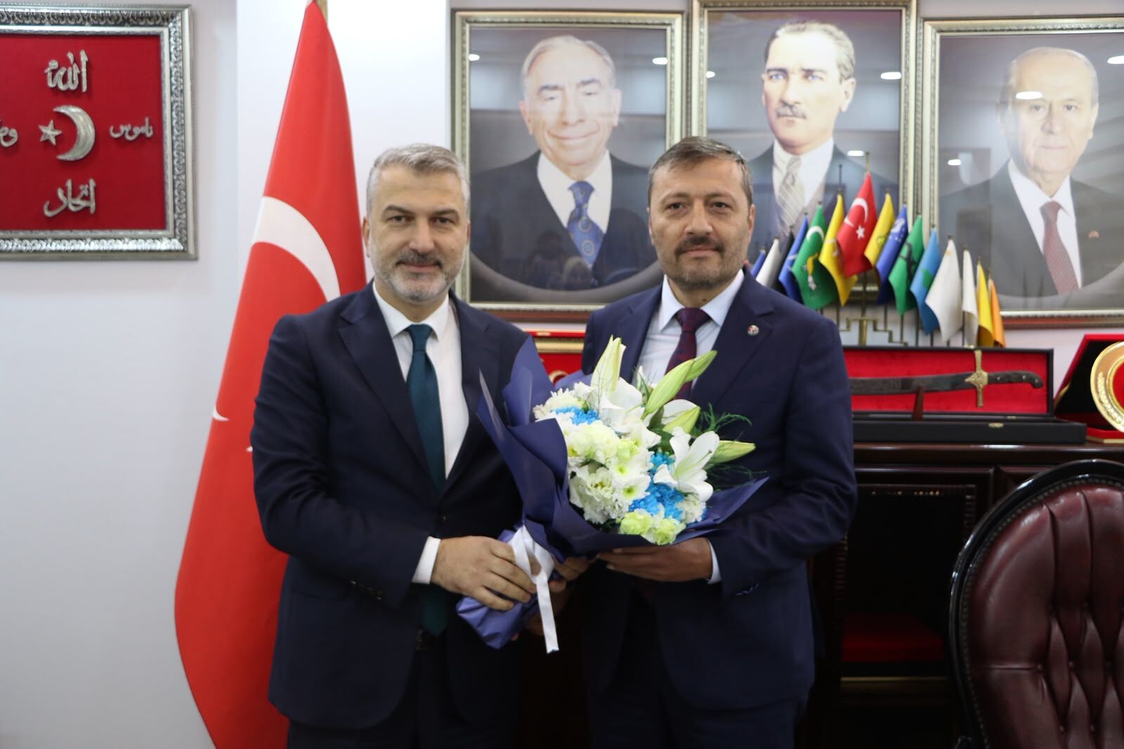 MUMCU'DAN HAYIRLI OLSUN ZİYARETİ