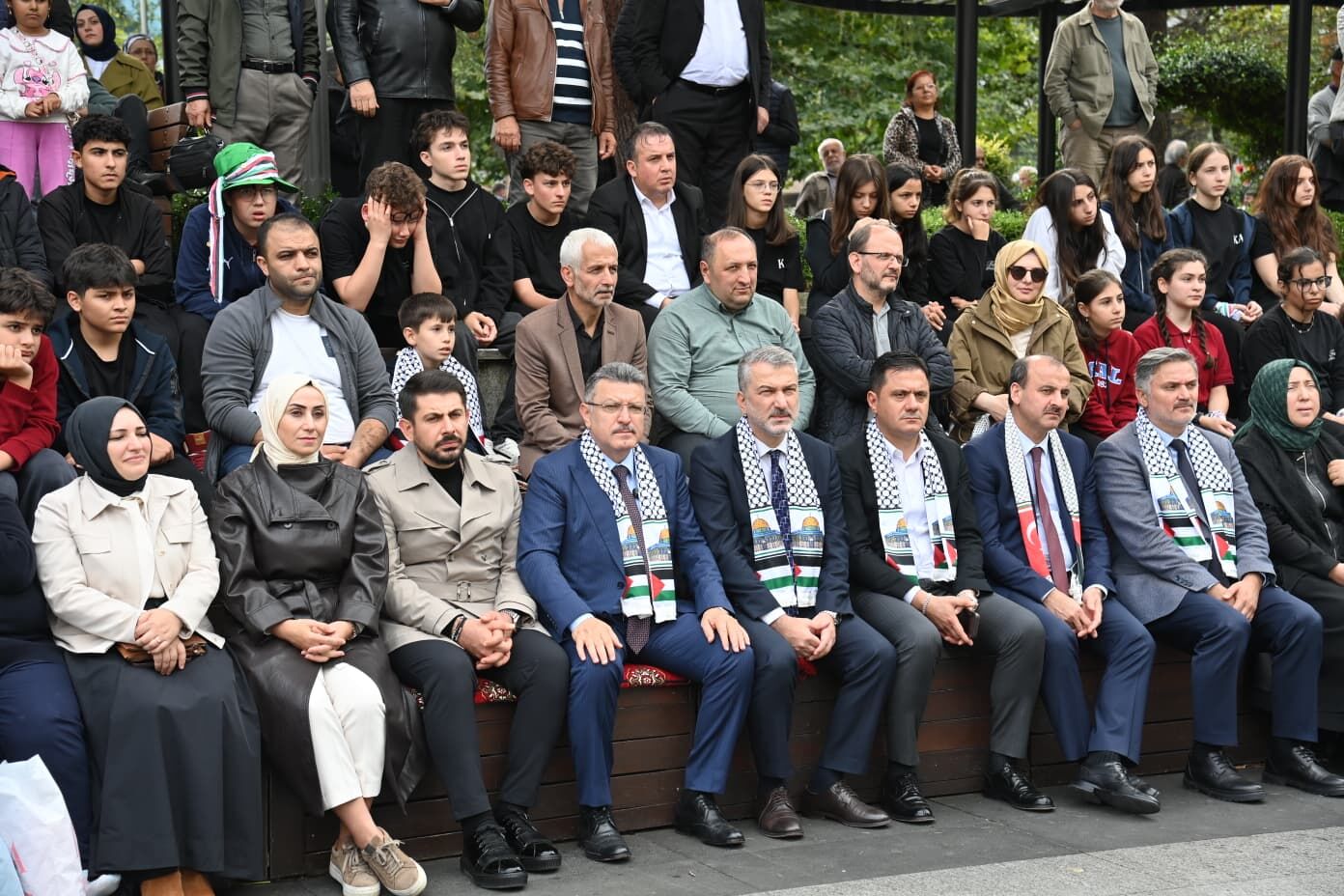 BAŞKAN GENÇ: FİLİSTİN’İN HUKUKUNU KORUMAYA DEVAM EDECEĞİZ